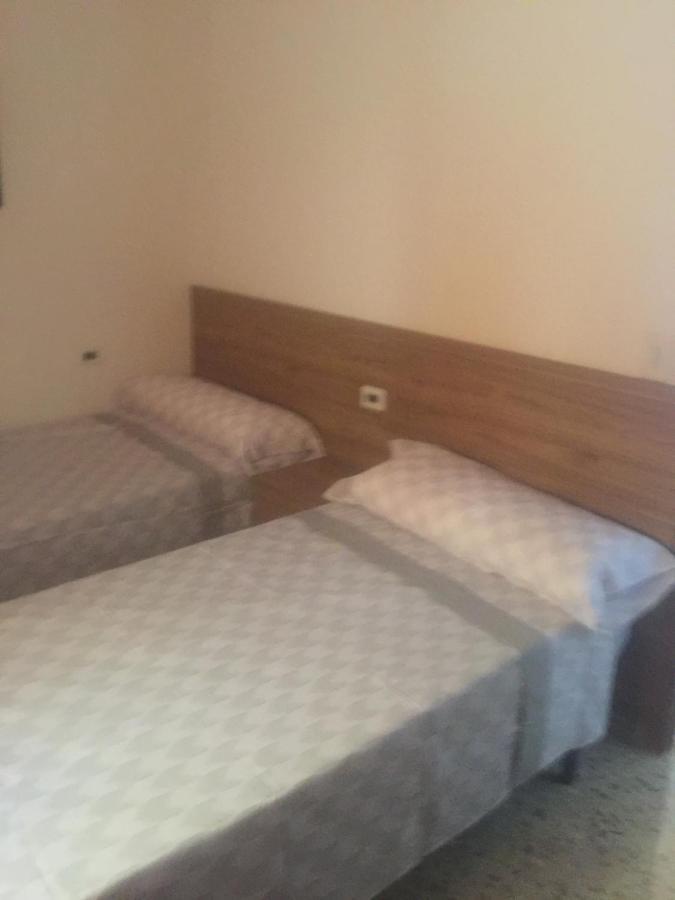 Piles - Apartment - Sleeps 7 - Parking - Seafront Exterior foto